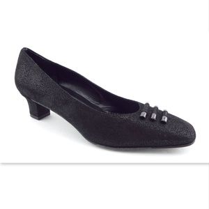 AMALFI by Rangoni Black Textured Leather Heel Pumps 8.5